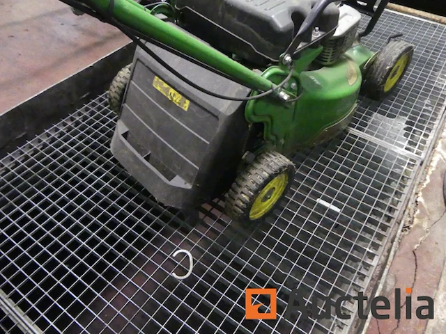 Grasmaaier john deere jx90cb 4-takt thermische motor - afbeelding 8 van  10