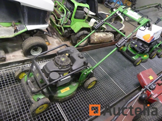 Grasmaaier john deere jx90cb 4-takt thermische motor - afbeelding 10 van  10