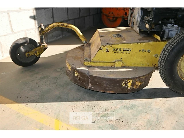 Grasmaaier met honda motor - afbeelding 6 van  6
