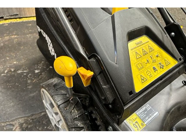 Grasmaaier powerplus - afbeelding 10 van  12