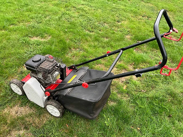Grasmaaier + verticuteermachine (2x) - afbeelding 13 van  14