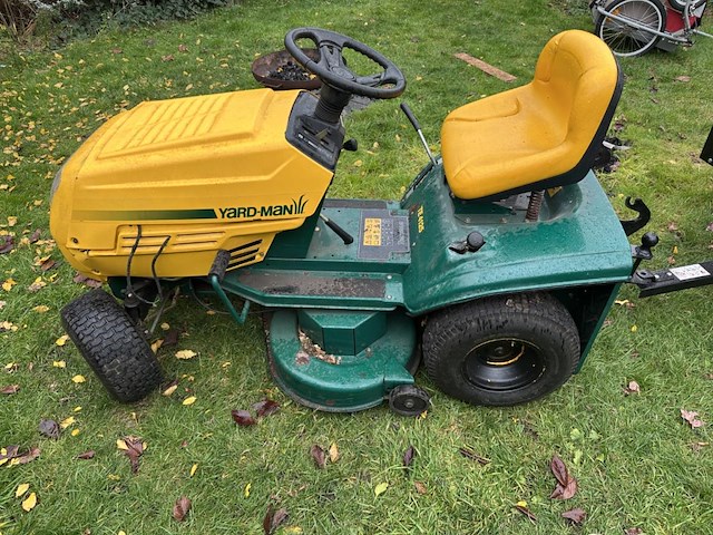 Grasmaaier yard-man incl kar - afbeelding 8 van  14