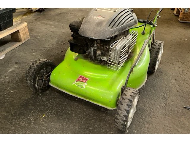 Grasmachine briggs stratton - afbeelding 2 van  7