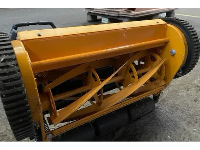 Grasmachine ginge - afbeelding 4 van  6