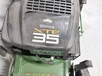 Grasmachine op benzine - wiel ontbreekt - afbeelding 3 van  5