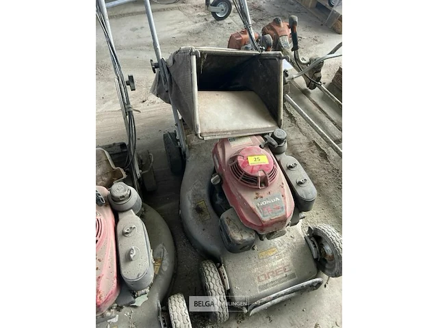 Grasmachine - afbeelding 1 van  2