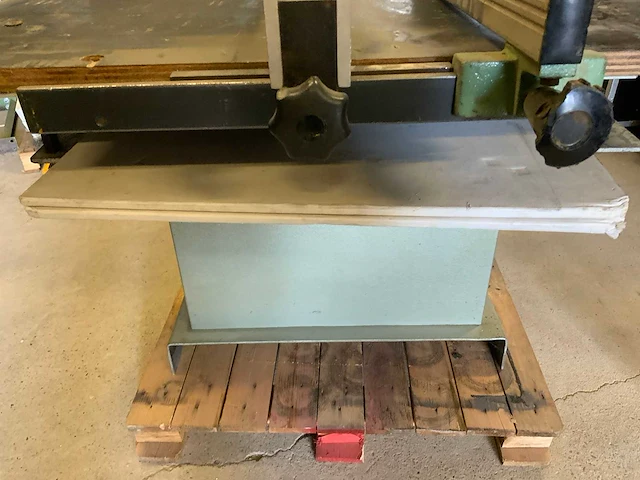 Graule 1998 zs 200n radiaalafkortzaagmachine - afbeelding 6 van  9