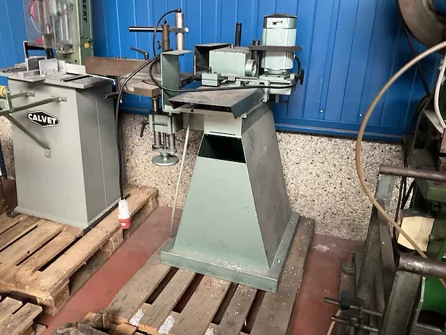 Graule akf 6/250 freesmachine - afbeelding 1 van  9