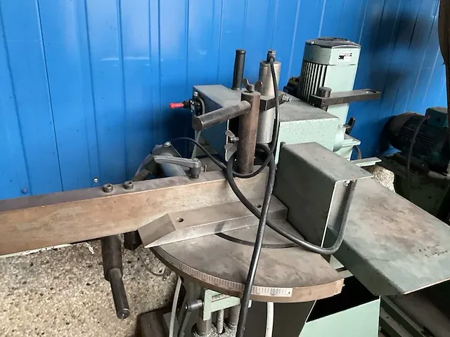 Graule akf 6/250 freesmachine - afbeelding 3 van  9