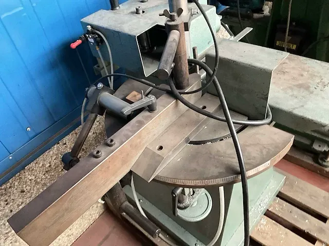 Graule akf 6/250 freesmachine - afbeelding 5 van  9