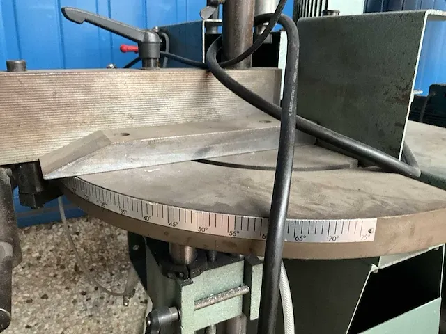 Graule akf 6/250 freesmachine - afbeelding 6 van  9