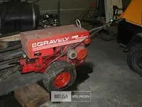 Gravelly mini-tractor met maaibalk - afbeelding 2 van  7