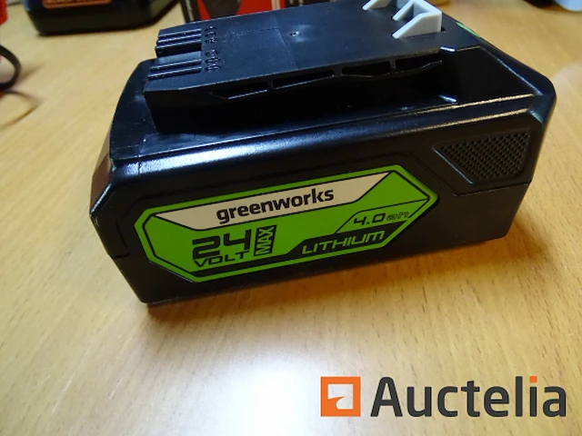 Greenworks 24 v 4 ah lithiumbatterij - afbeelding 4 van  6