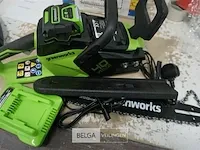 Greenworks 40 volt accu kettingzaag met 40v batterij en 40v acculader - afbeelding 1 van  3