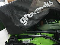 Greenworks 48v 36cm accu grasmaaier incl. 2x 24 volt 2.0ah accu en lader - afbeelding 2 van  6