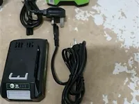 Greenworks g24cs25k2 24v accu kettingzaag met 24v batterij en 24v acculader - afbeelding 3 van  5