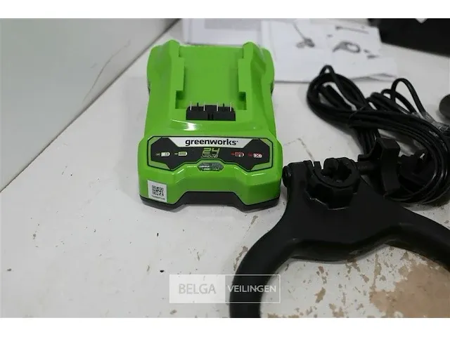 Greenworks g24lt25k2 accu grastrimmer met 24v batterij en 24v acculader - afbeelding 5 van  8