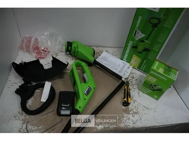 Greenworks g24lt25k2 accu grastrimmer met 24v batterij en 24v acculader - afbeelding 4 van  4