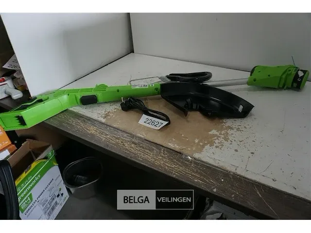 Greenworks g24lt28k2 accu grastrimmer met 24v batterij en 24v acculader - afbeelding 1 van  8