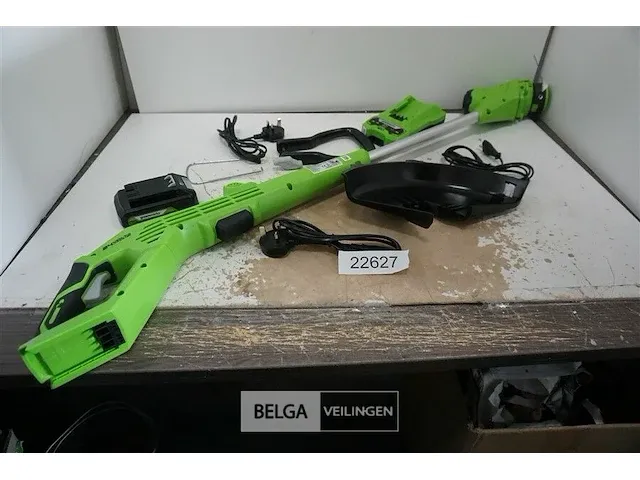 Greenworks g24lt28k2 accu grastrimmer met 24v batterij en 24v acculader - afbeelding 3 van  8