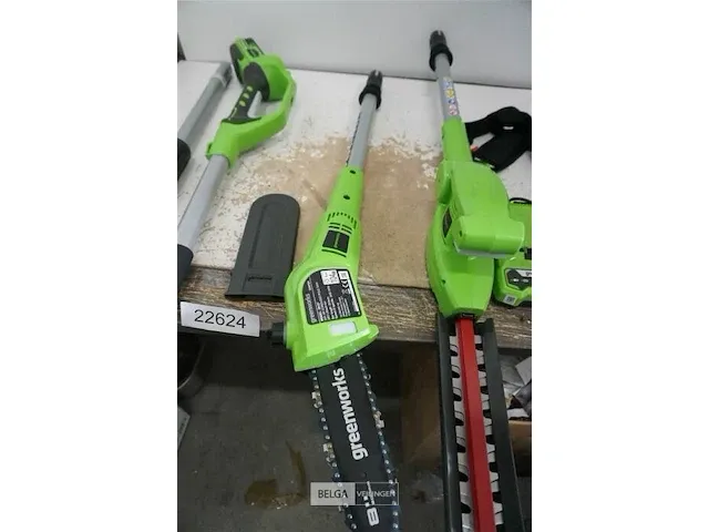 Greenworks g24pshk2 accu paalheggenschaar met 24v batterij en 24v acculader - afbeelding 2 van  6