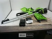 Greenworks g24x2ltk2x 48v accu grastrimmer met 2x 24v batterij en 24v acculader - afbeelding 1 van  5