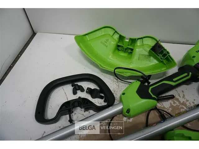 Greenworks g24x2ltk2x 48v accu grastrimmer met 2x 24v batterij en 24v acculader - afbeelding 2 van  5