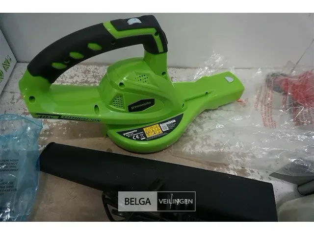 Greenworks g40abk2 accu bladblazer met 40v batterij en 40v acculader - afbeelding 1 van  2