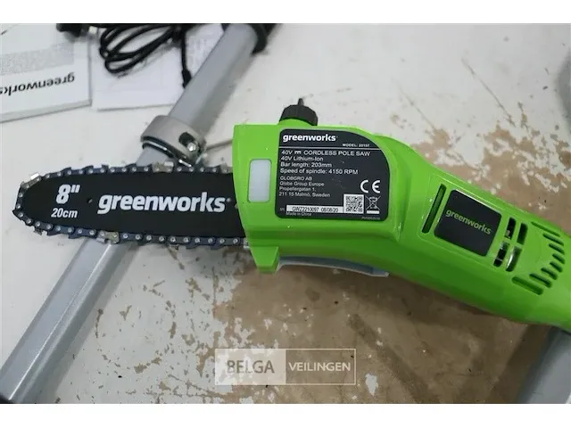 Greenworks g40psfk2 accu hoogsnoeier met 40v batterij en 40v acculader - afbeelding 6 van  10