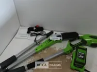 Greenworks g40psfk2 accu hoogsnoeier met 40v batterij en 40v acculader - afbeelding 9 van  10