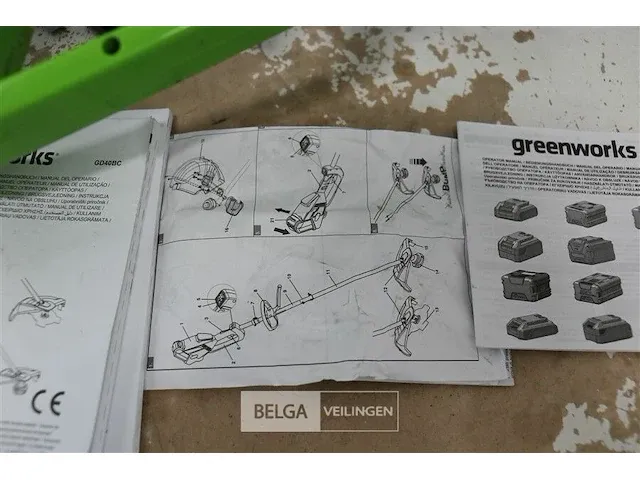 Greenworks gd40bck2x accu bosmaaier met 2x 40v batterij en 40v acculader - afbeelding 4 van  13