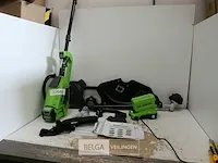 Greenworks gd40bck2x accu bosmaaier met 2x 40v batterij en 40v acculader - afbeelding 1 van  13