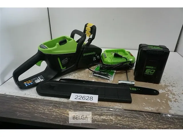 Greenworks gd60cs40k4 accu kettingzaag met 60v batterij en 60v acculader - afbeelding 1 van  3