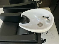 Greiner variolore wastafels met massagestoelen (2x) - afbeelding 14 van  16
