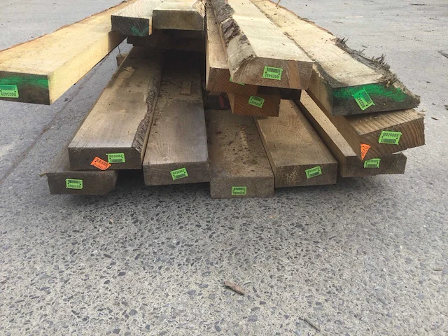 Grenen dakbeschot of verticale beplanking - afbeelding 9 van  12