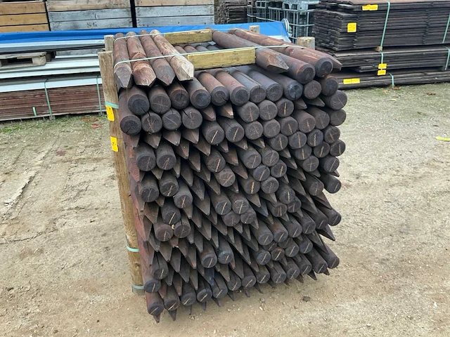 Grenen geïmpregneerde gefreesde paal 7x140 tuinpalen (200x) - afbeelding 2 van  3