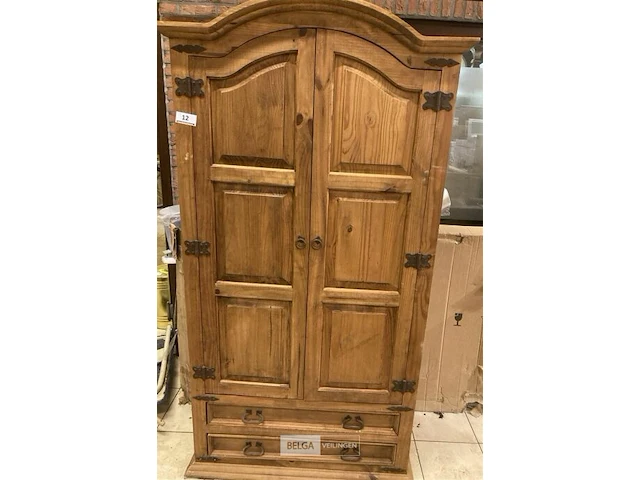 Grenen houten wijnkast - afbeelding 1 van  4