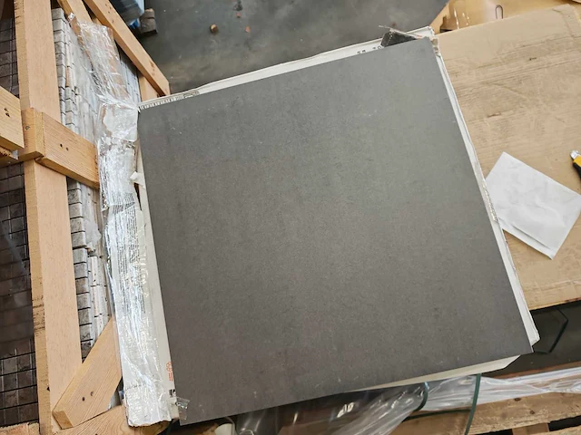 Grespor minos vulcanic mat 60x60 cm tegel 11,77 m² - afbeelding 2 van  7