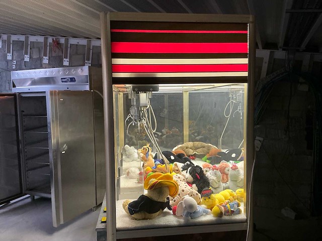 Grijpspel machine - afbeelding 10 van  18