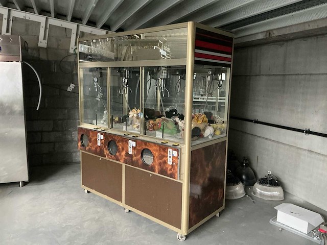 Grijpspel machine - afbeelding 11 van  18