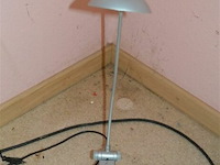 Grijs bureaulampje - afbeelding 1 van  1