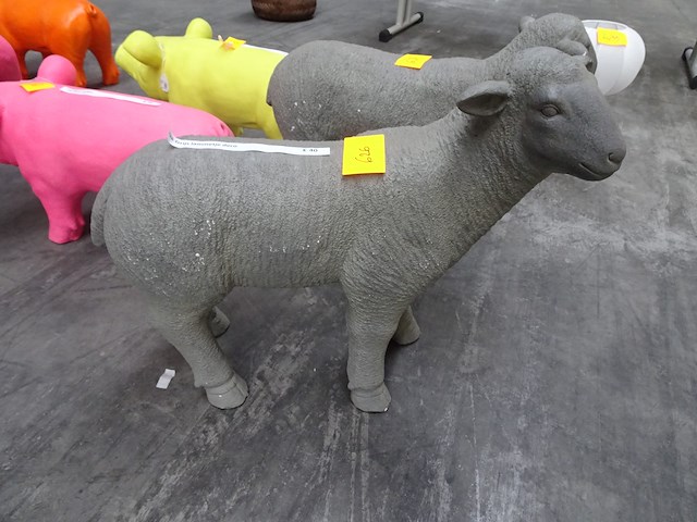 Grijs lammetje deco - afbeelding 1 van  4