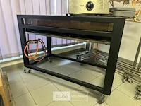 Grilltafel op gas met wielen - afbeelding 1 van  5