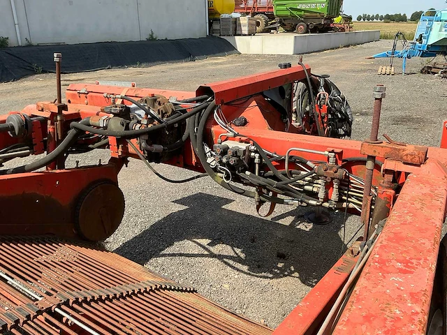 Grimme gz 1700 dls aardappelrooier - afbeelding 19 van  26