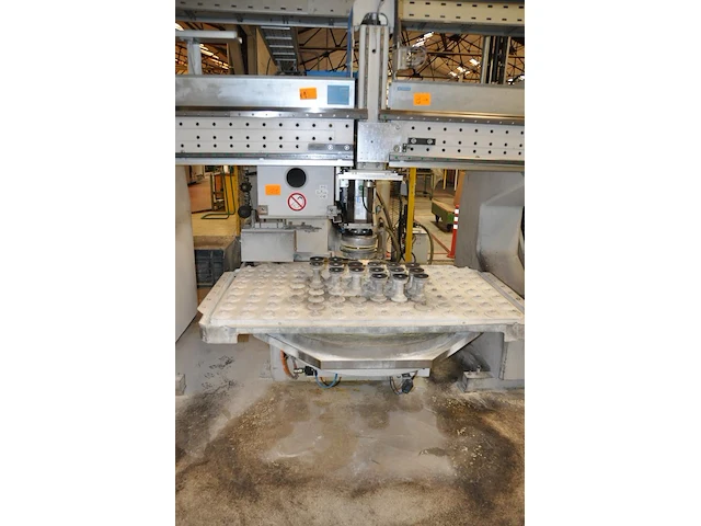 Grinding machine bystronic - afbeelding 1 van  2