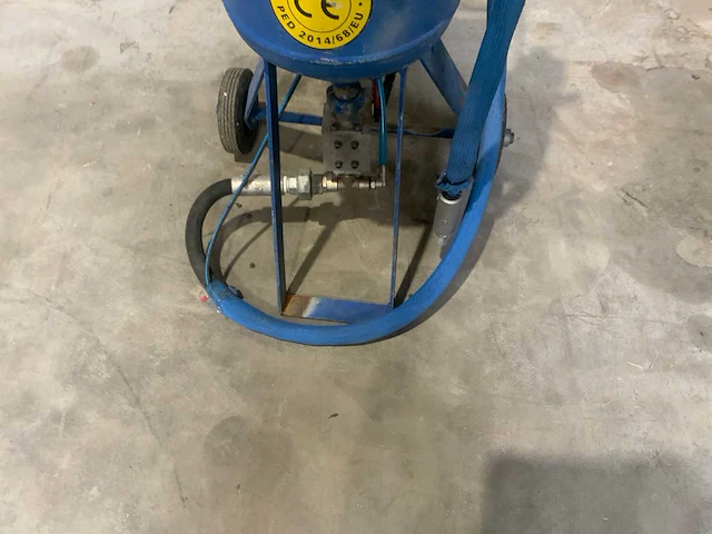 Gritco - gritco minipro 18l - various blasting equipment - afbeelding 3 van  7