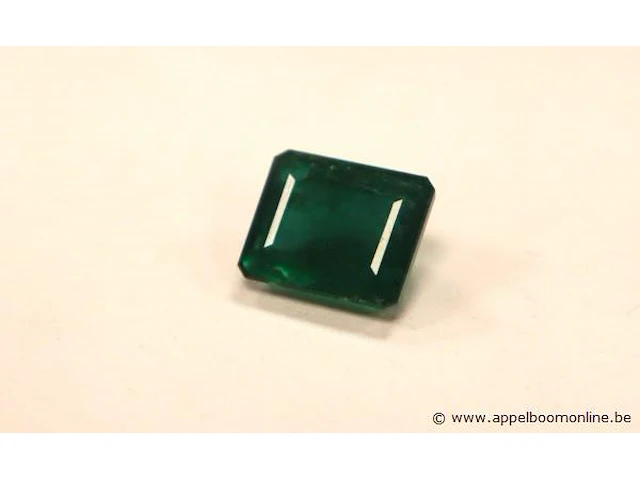 Groene edelsteen, 10,32 ct - afbeelding 2 van  3