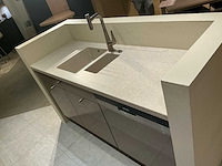 Grohe, siemens, roblin en bosch keukenopstelling - afbeelding 7 van  13