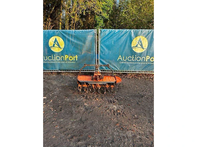 Grondfrees kubota - afbeelding 1 van  1