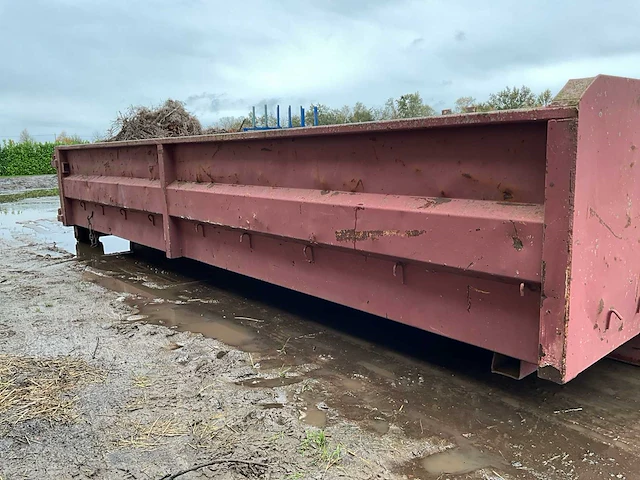 Grondverzet afzetcontainer - afbeelding 5 van  10